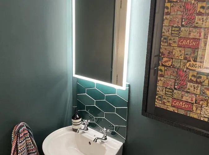 4 Tom's Lane * Bantry